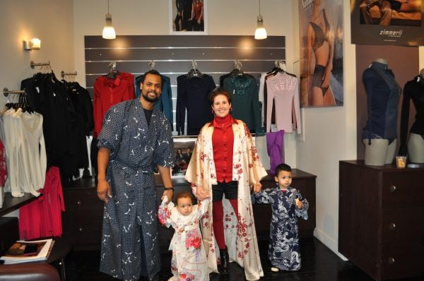 Kimonos traditionnels pour hommes, femmes et enfants.